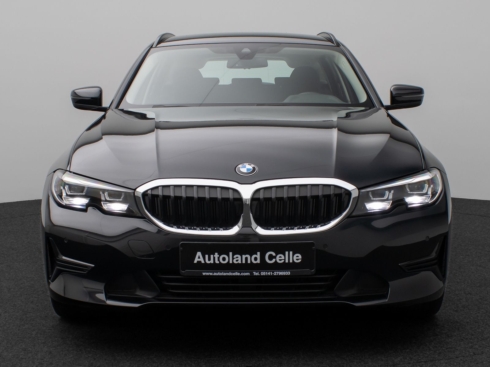Fahrzeugabbildung BMW 320d Kamera DAB HiFi Komfort Alarm Standheizung