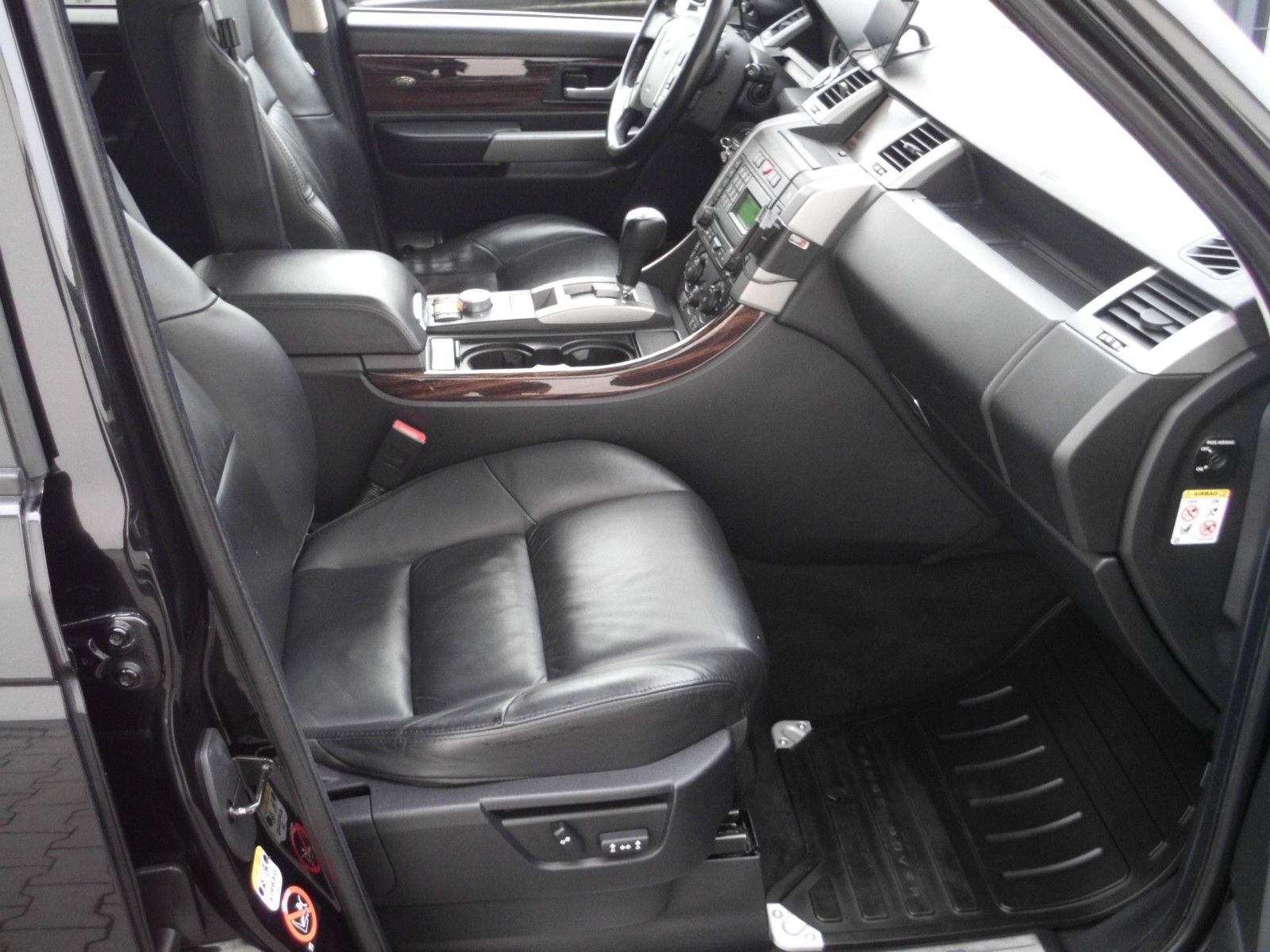 Fahrzeugabbildung Land Rover Range Rover Sport V8 TD HSE