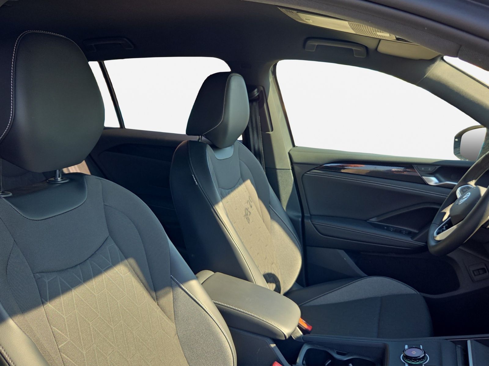 Volkswagen Tiguan - Bild 6