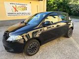 Lancia Ypsilon 1.2 69 CV 5 porte Platinum - Lancia Ypsilon Platinum mit Benzin-Antrieb