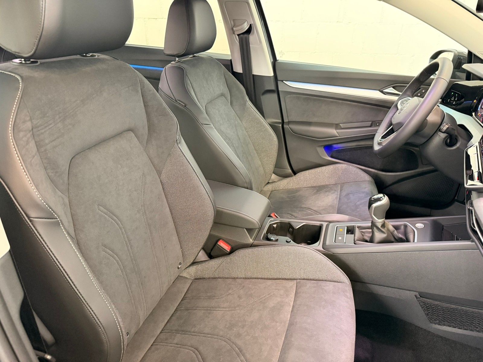 Fahrzeugabbildung Volkswagen Golf VIII Lim. Goal 1.5 TSI