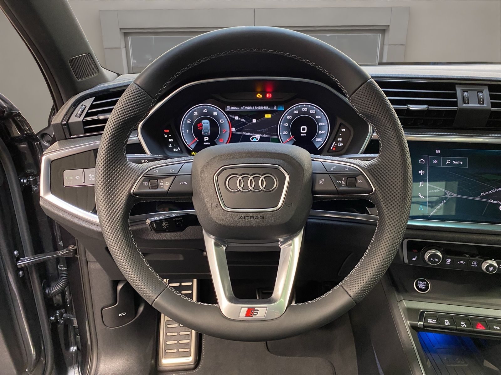 Audi Q3 - Bild 11