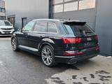 Audi Q7 50 TDI quattro S Line Sport Panoramad. Standh - Audi Q7: Sport