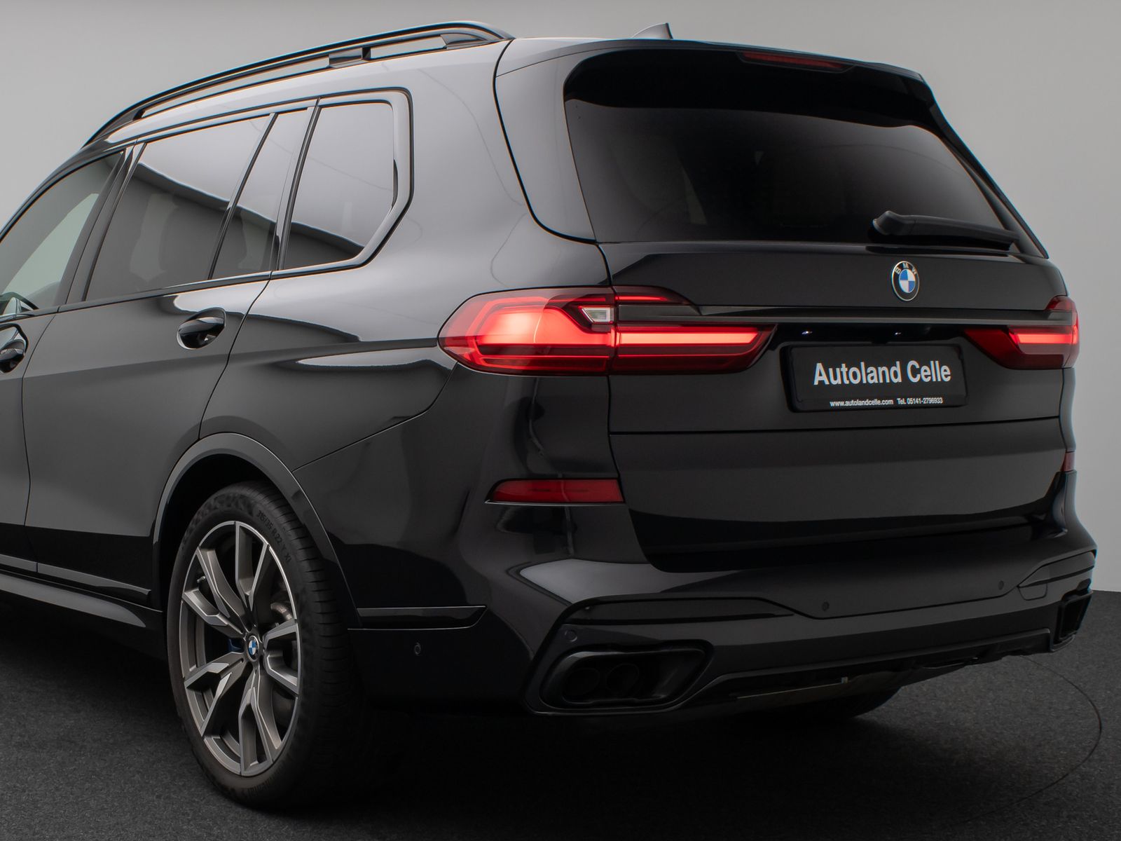 Fahrzeugabbildung BMW X7 M50i Laser 360°HUD DAB H/K SoftCL AHK 22Zoll