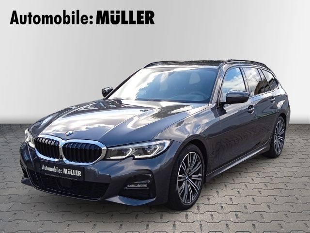 Image of BMW 320