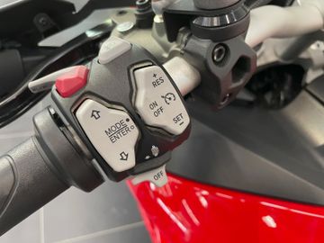 Ducati Multistrada V2 S Touring