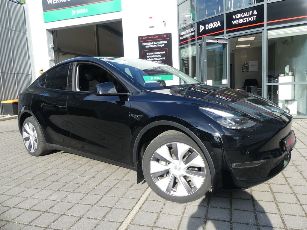 Image of Tesla Model Y