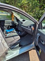 Renault Clio Expression 1.2 16V 75 Expression - Renault Clio: Expression 16v