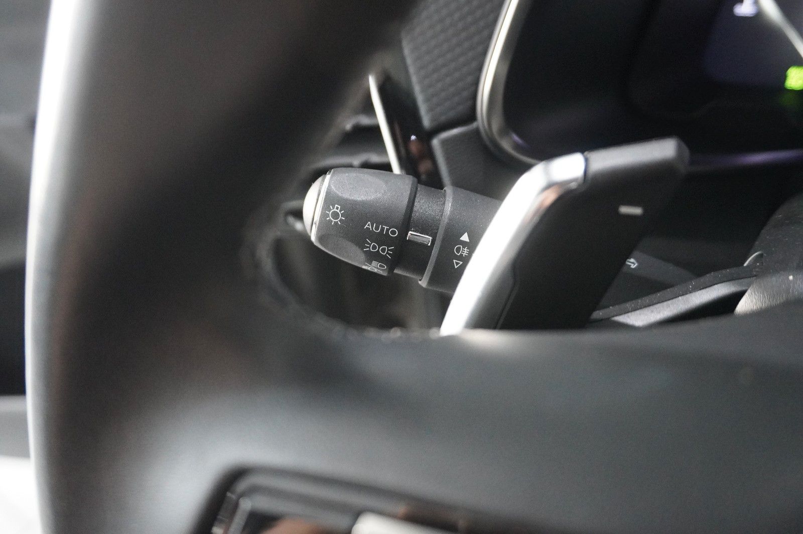 Fahrzeugabbildung DS Automobiles DS7 (Crossback) 1.5D BASTILLE+ NAVI/LED/360°/DAB