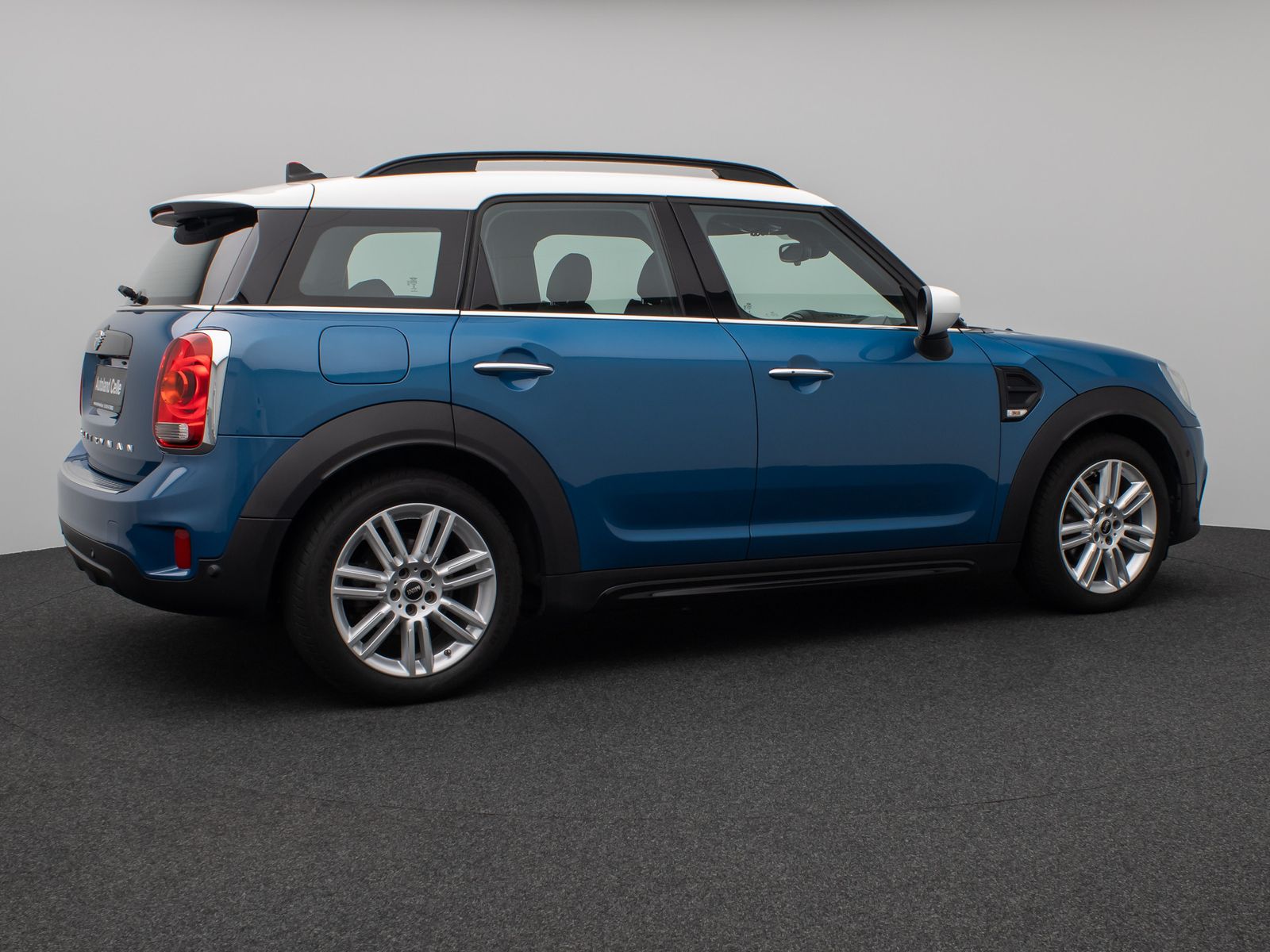 Fahrzeugabbildung MINI Countryman D (Cooper) JC Works All4 AHK Kamera