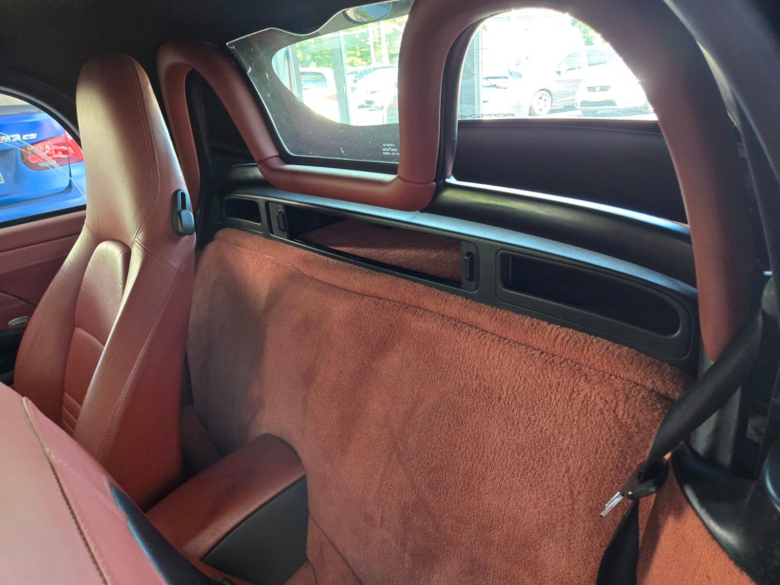 Fahrzeugabbildung Porsche Boxster 2.7