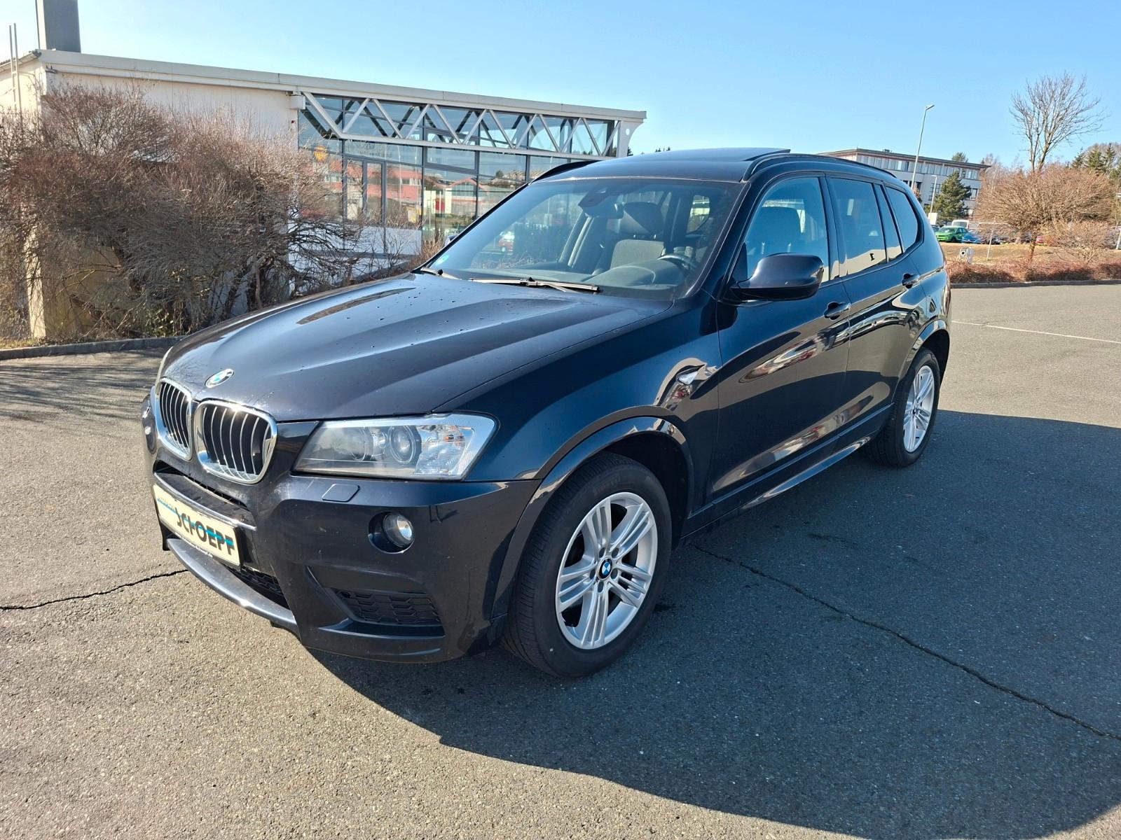 BMW X3 xDrive 20 i M-Paket/Navi/SD/AHK
