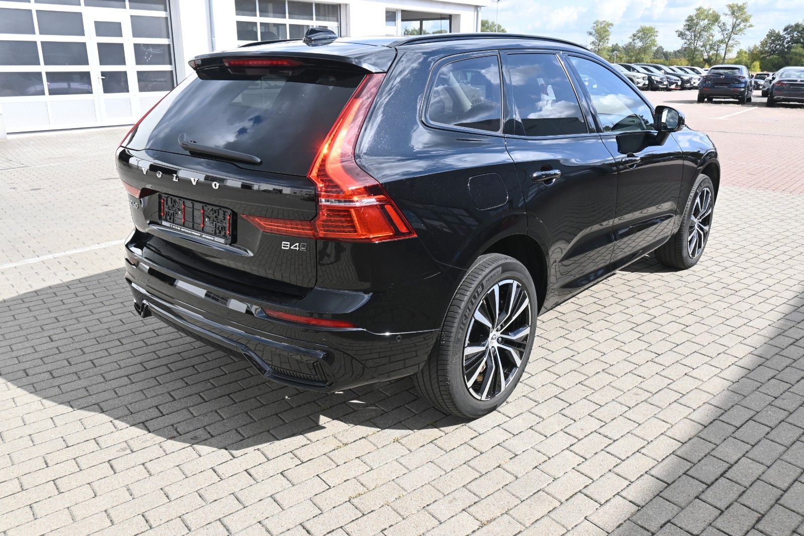 Fahrzeugabbildung Volvo XC60 B4 D AWD Ultimate Dark*STDHZG*360°*ACC*AHK