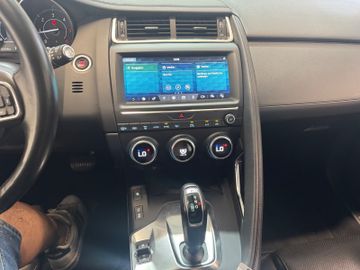 Jaguar E-Pace - 10