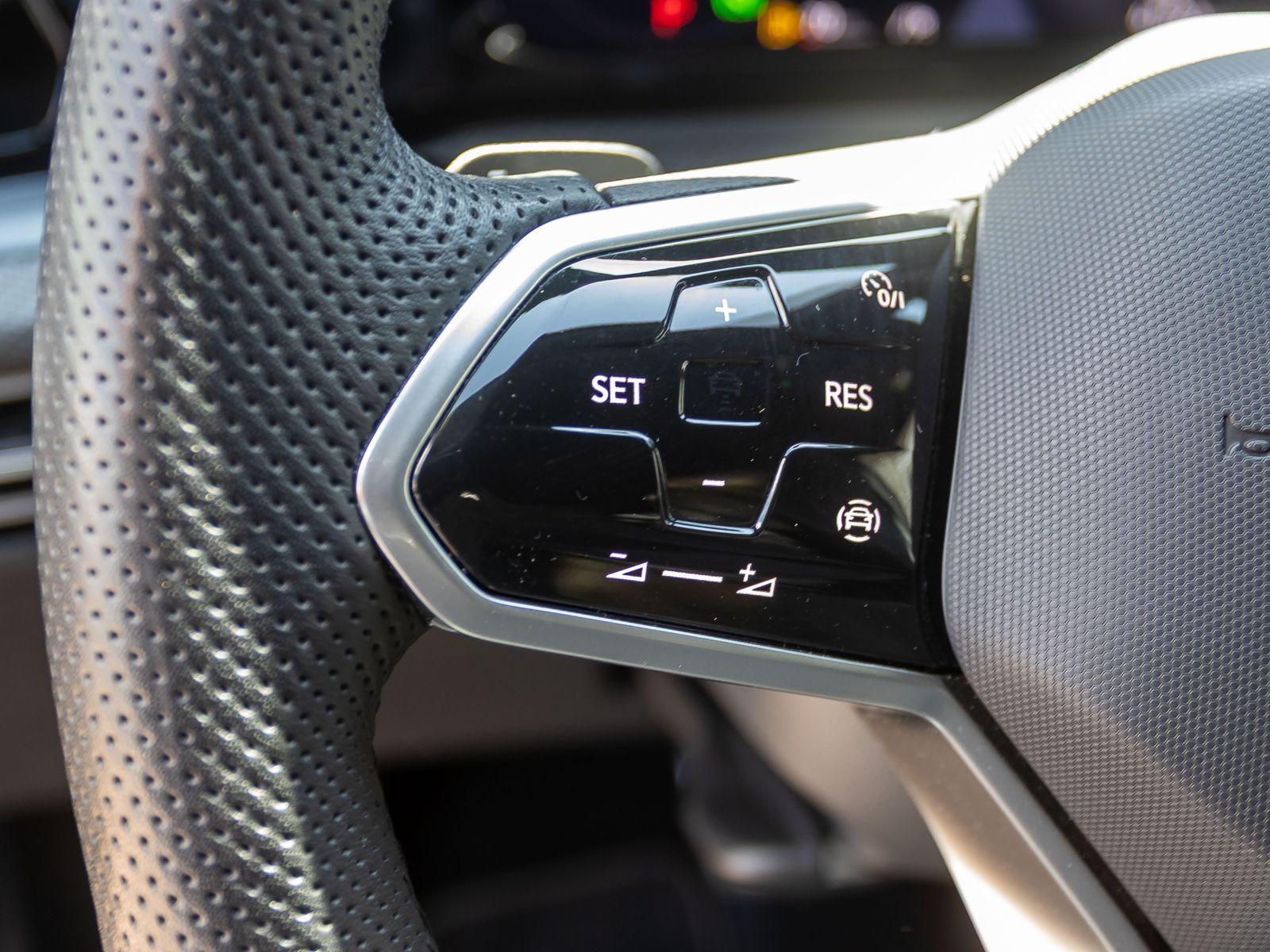 Volkswagen Golf VIII R-Line 2.0TSI DSG LED CarPlay EPH DAB, миниатюра 14