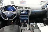 Volkswagen Tiguan 2.0 TDI Highline R Line AHK LED ACC - Volkswagen Tiguan Highline mit Diesel-Antrieb