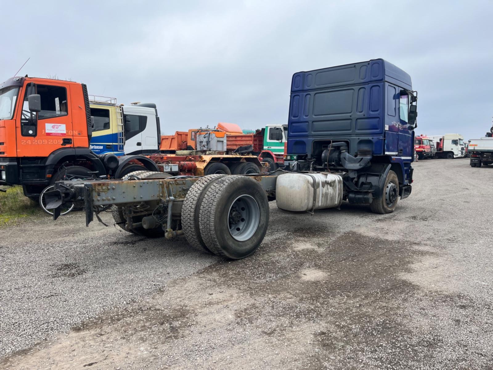 DAF 95 400 ati 4x2 chassis