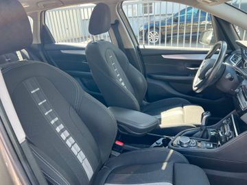 BMW 220 - 8