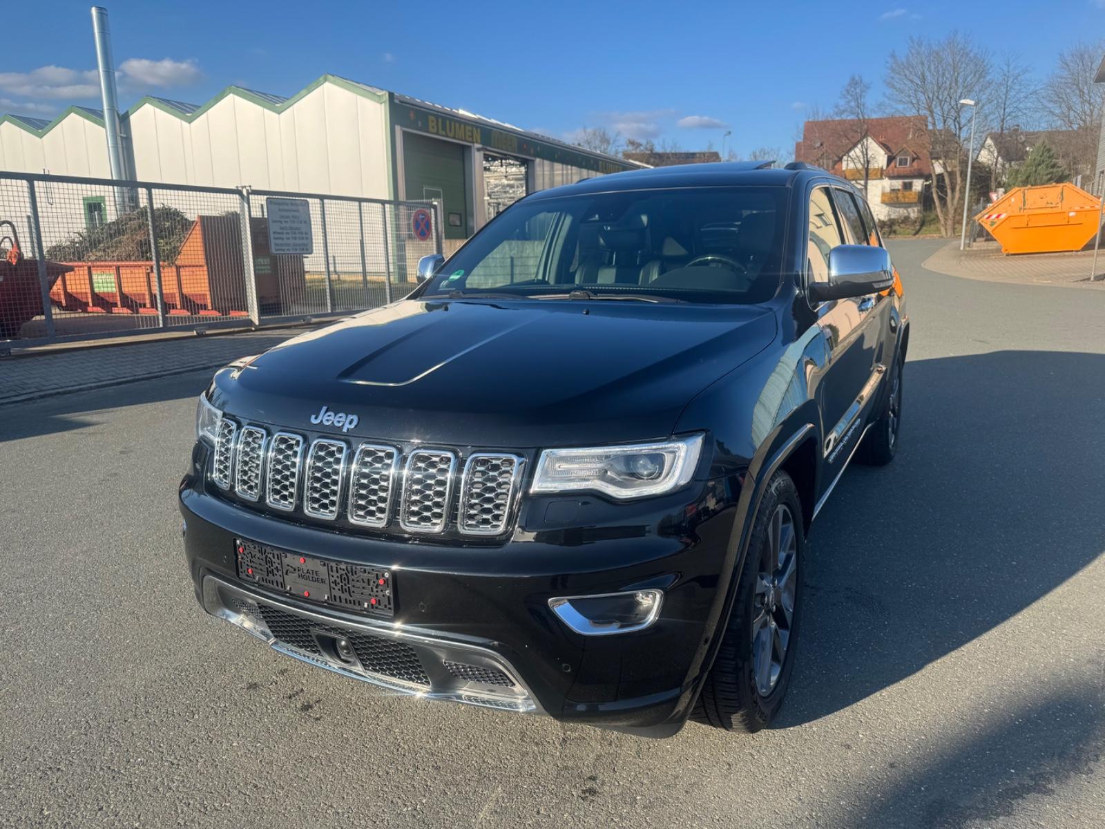 Jeep Grand Cherokee 3.0 CRD Overland AHK Standheizung