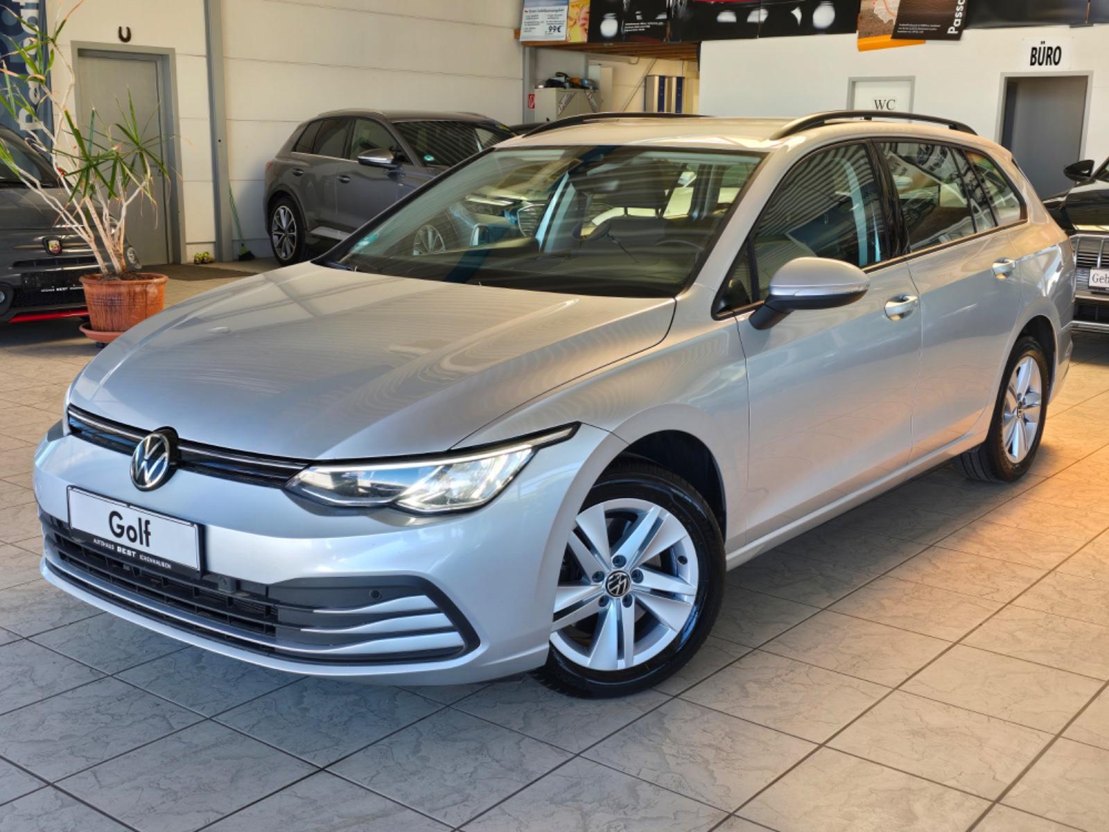 Volkswagen Golf VIII Variant Life 150PS LED LHZ ALU SHZ ACC