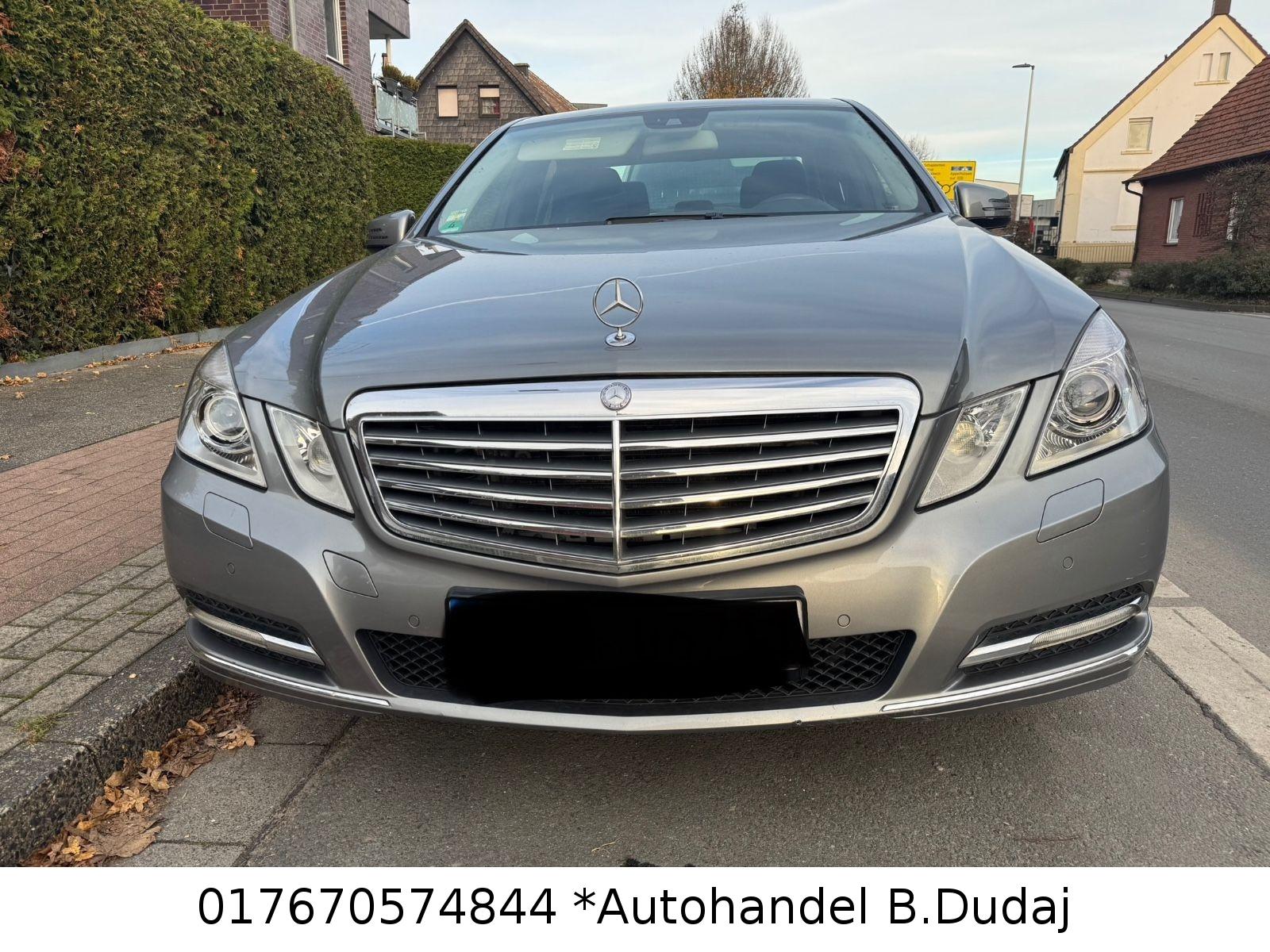 Mercedes-Benz E 300Limousine E300CDI*Elegance BlueEfficiency
