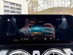 Fahrzeugabbildung Mercedes-Benz B 180 d 8G-DCT Edition 2020 AMG Line 1.Hand