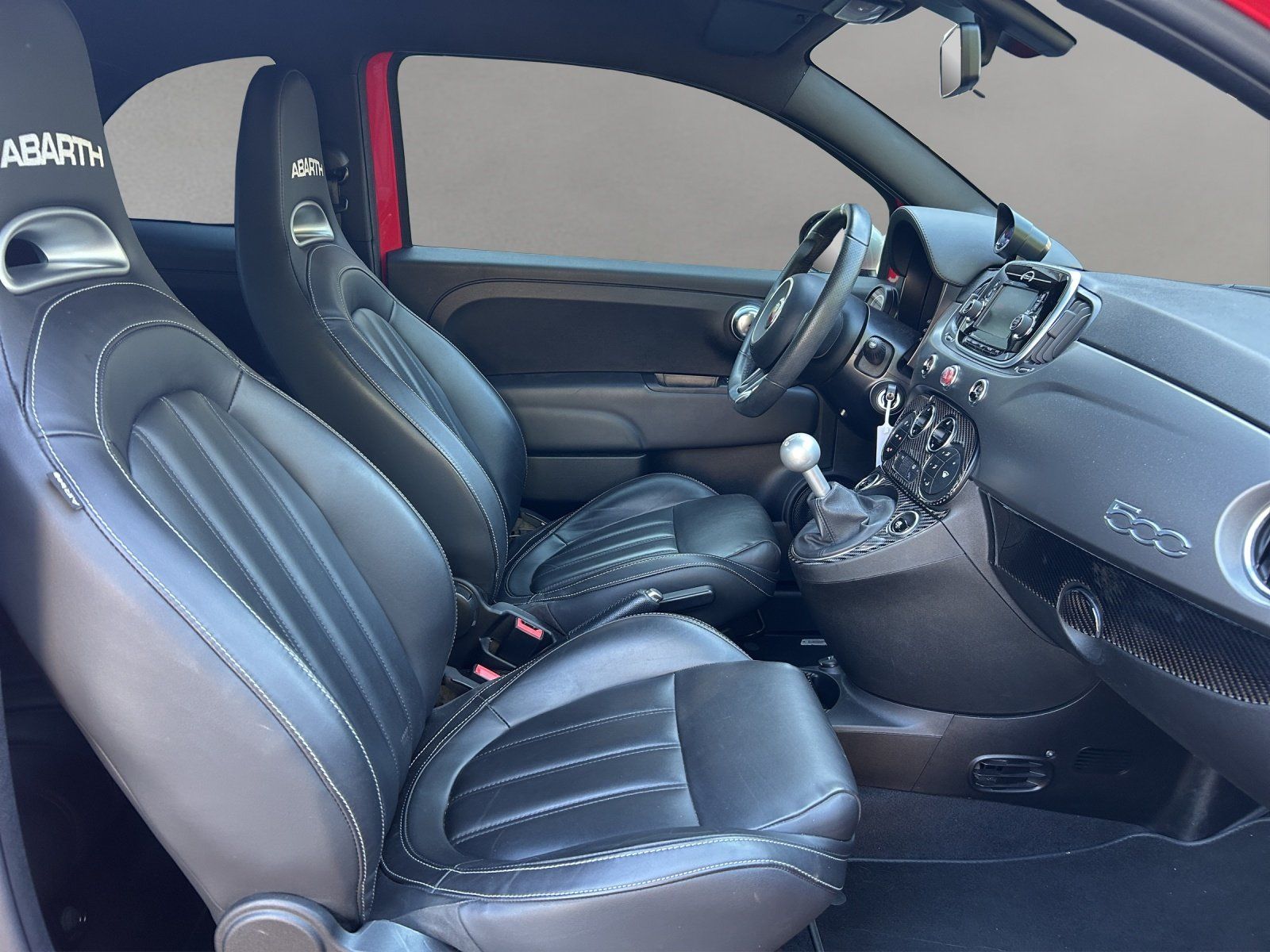 Fahrzeugabbildung Abarth 595 1.4 T-Jet Turismo Beats Carbon Leder Xenon