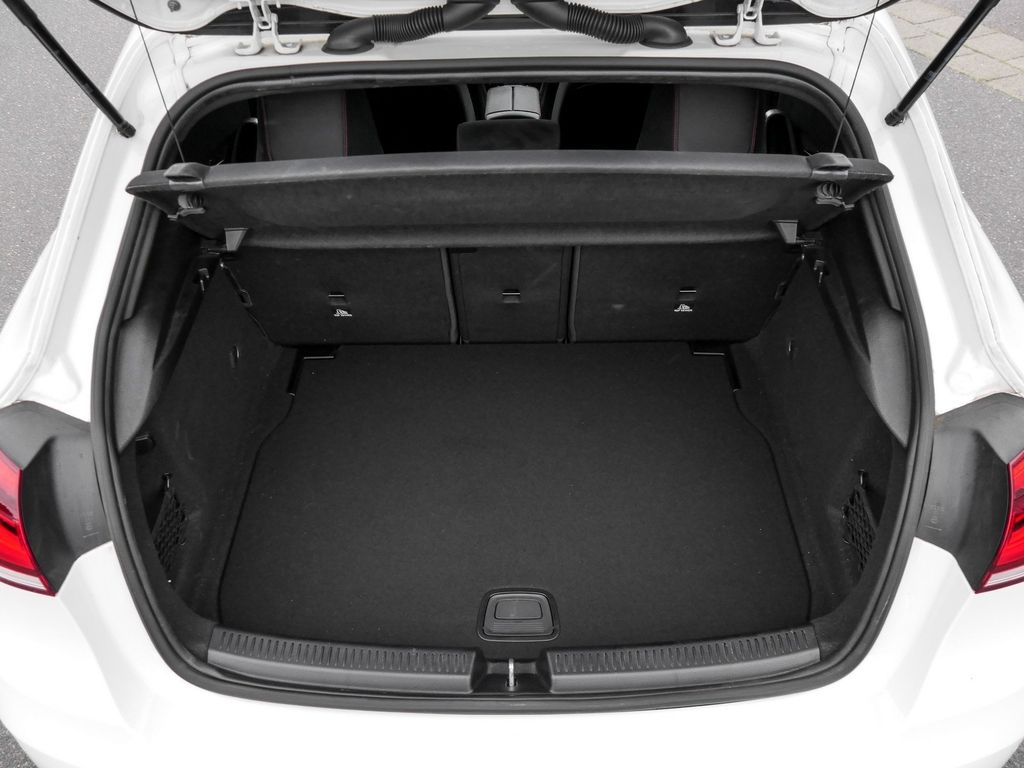 Mercedes-Benz A 220 d |AMG|NIGHT|NAVI|MBeam|KEYL|KAM|MBUX|PTS