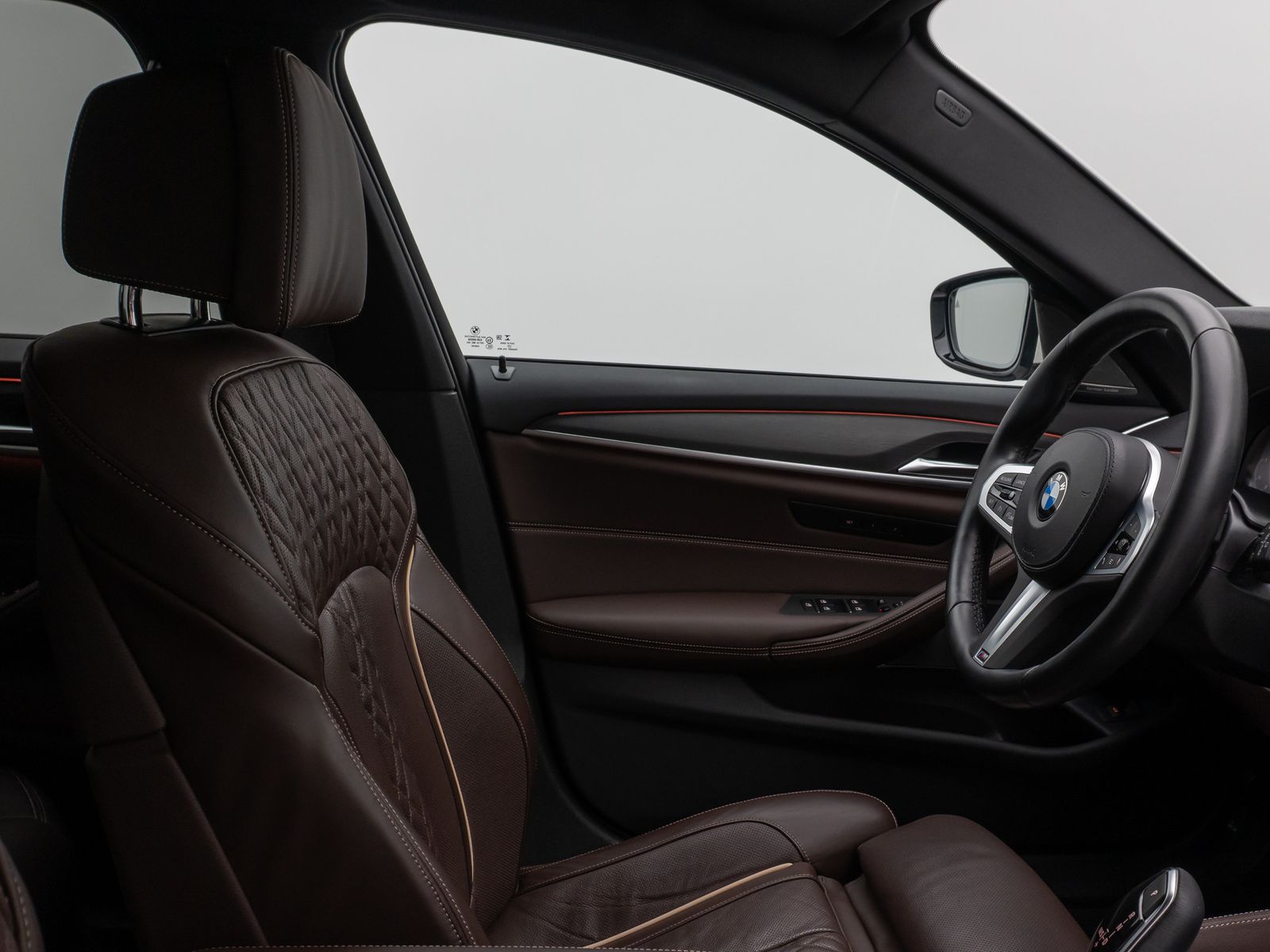 Fahrzeugabbildung BMW 540d xD M Sport Kamera Laser HUD DAB H/K Komfort