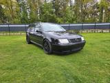 Volkswagen VW Bora 2.8 V6 4Motion Variant Highline - Volkswagen Bora: 8.8
