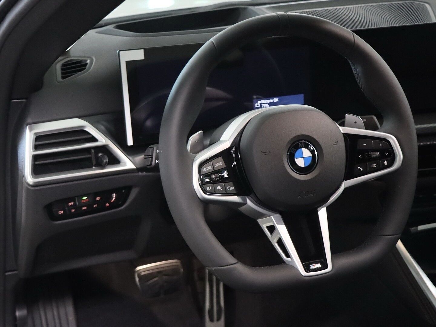 BMW 420i Coupé M-Sport Pro "Drive THE Summer Deal" U foto 10