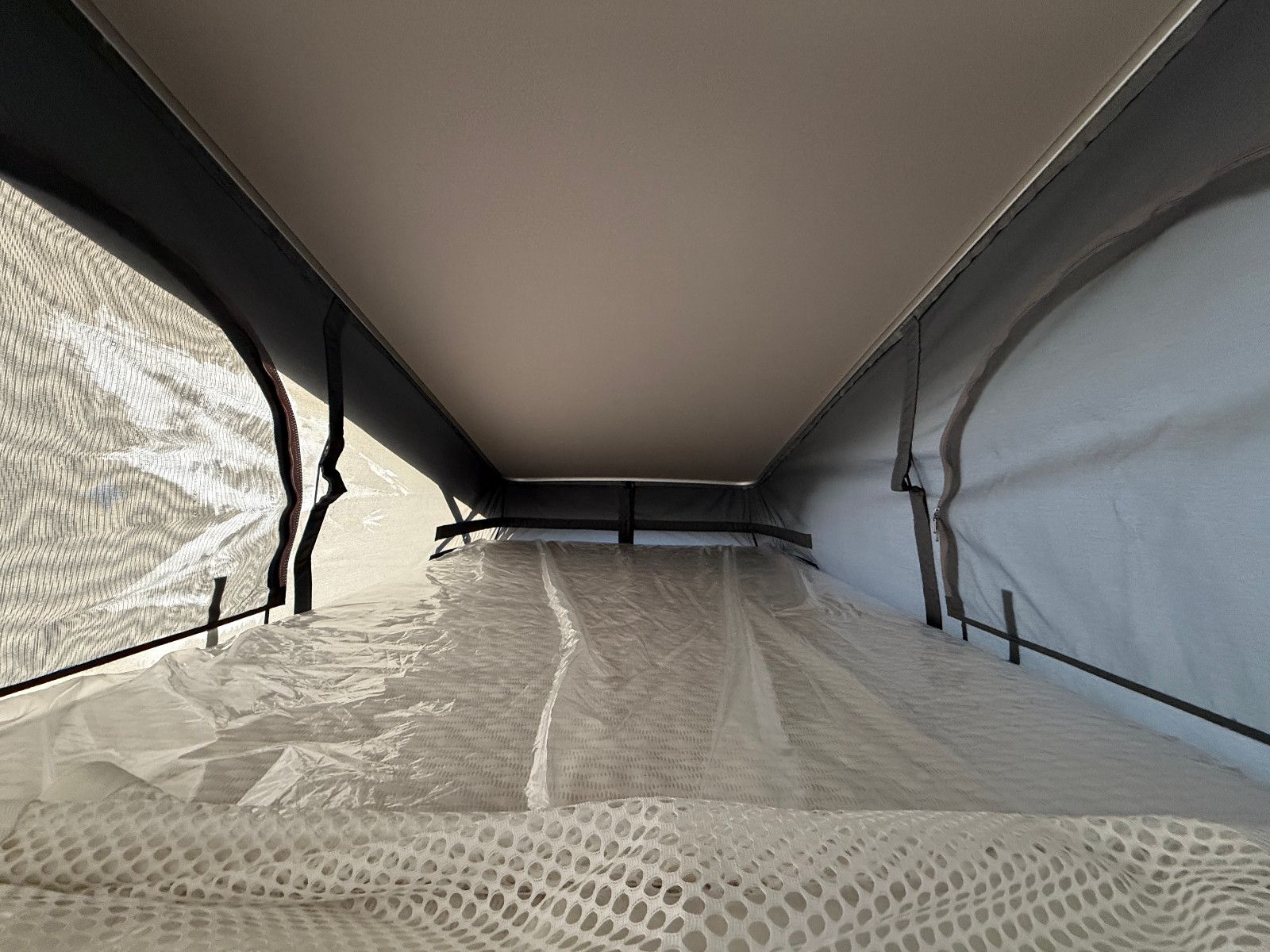 Fahrzeugabbildung HYMER / ERIBA / HYMERCAR Grand Canyon S - MB 600 SD- 4x4- 11.496€ sparen!