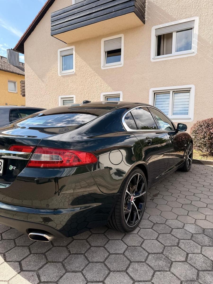 Jaguar XF