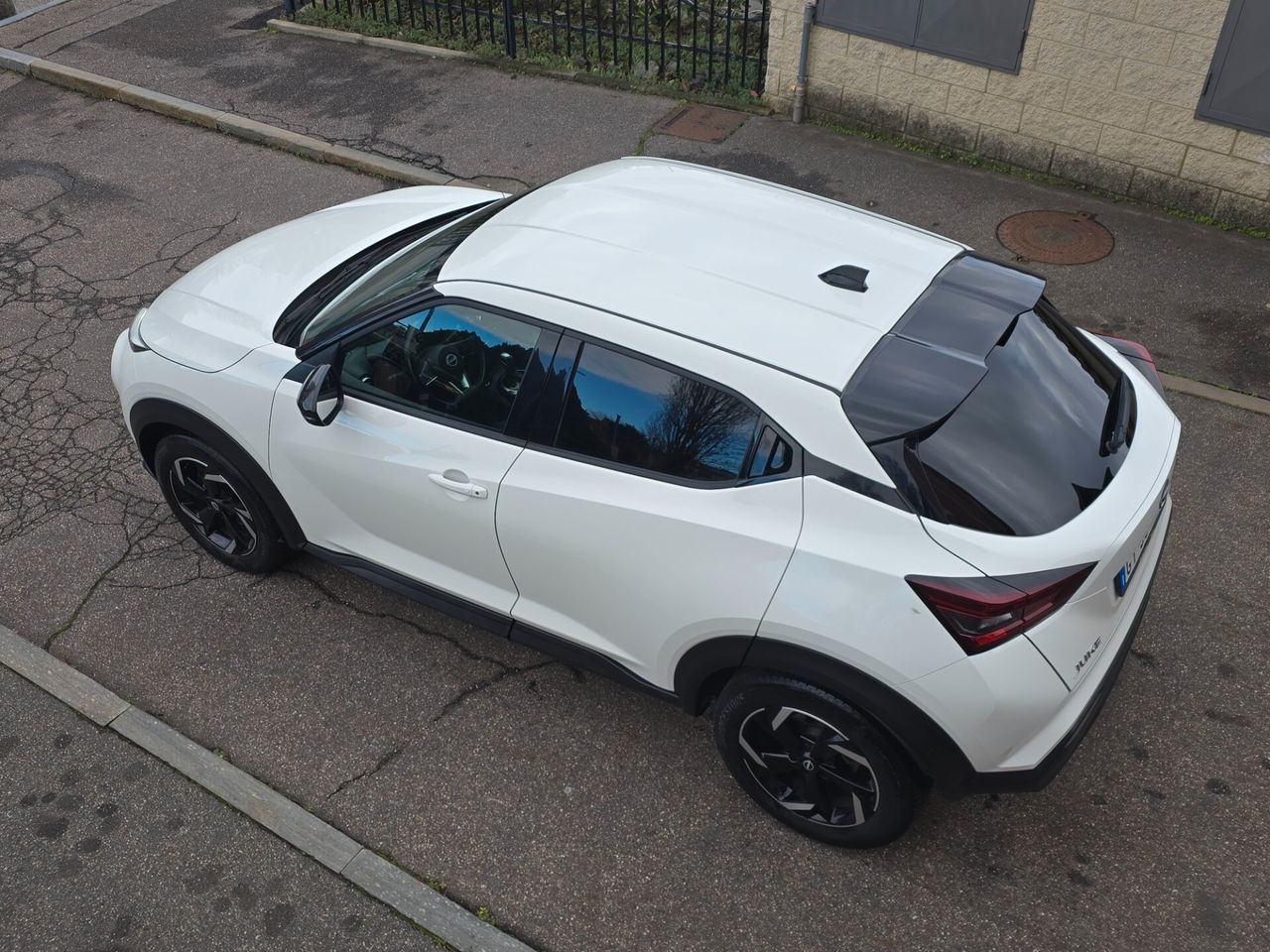 Nissan Juke 1.0 DIG-T 114 CV DCT N-Connecta imagem 2
