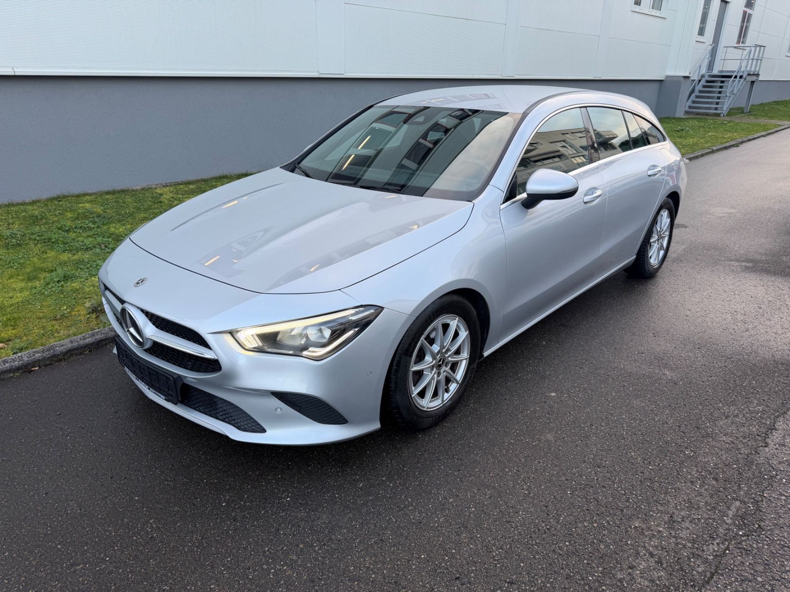 MERCEDES-BENZ CLA 180 d SB*NAVI*KAMERA*LED*SHZ*DIGI-TACH*TOTW*