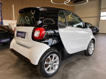 Smart ForTwo coupe 52kW *19%MwSt*MFL*NAVI*SHZ*