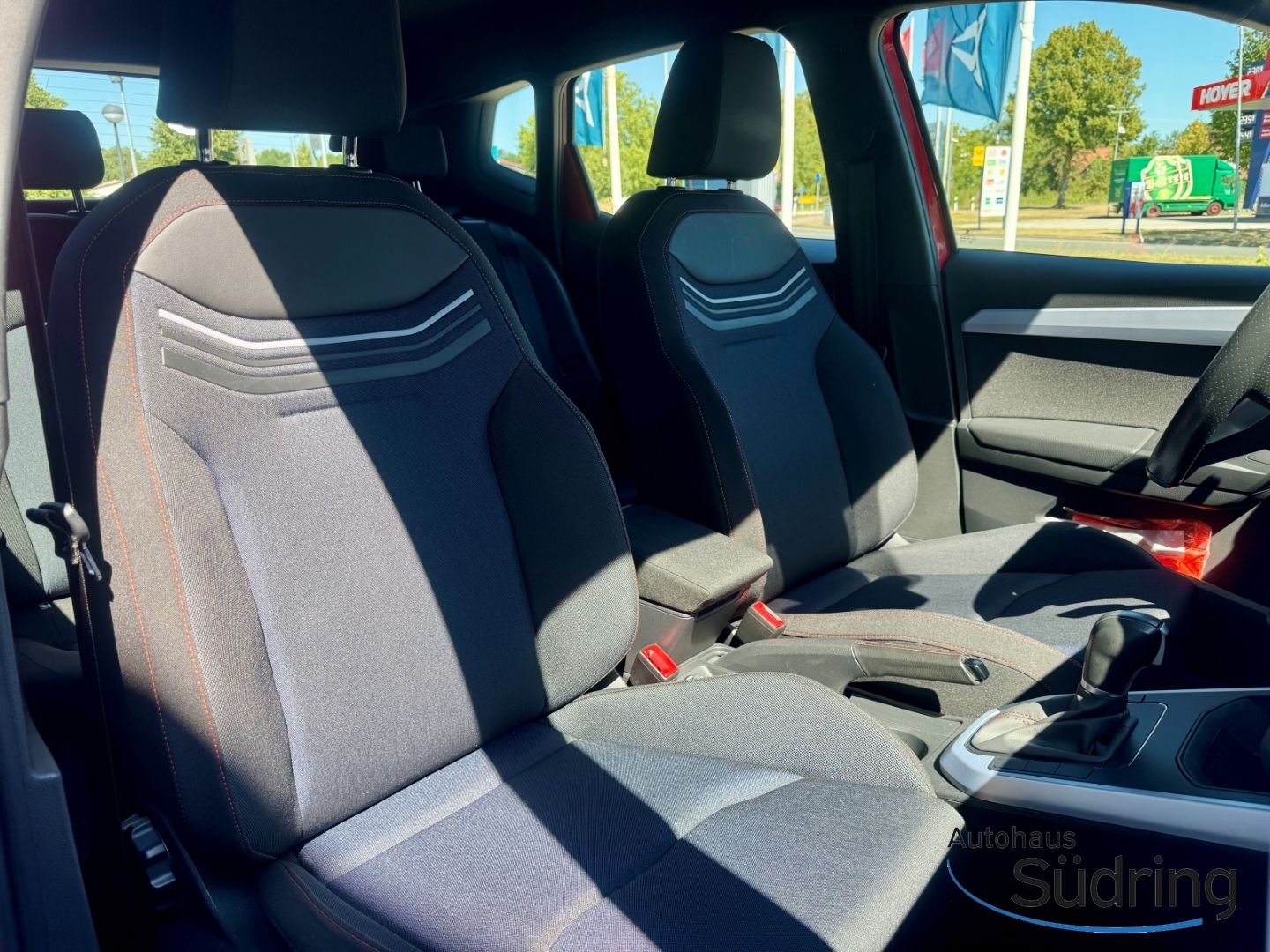 Arona 1,5 TSI FR DSG AHK Navi PDC