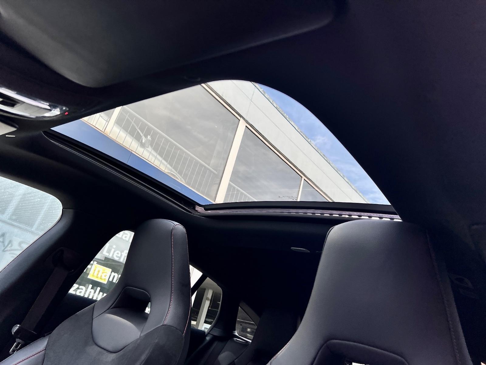 Mercedes-Benz CLA 35 AMG SB 4MATIC DCT*DISTRONIC*PANORAMA*