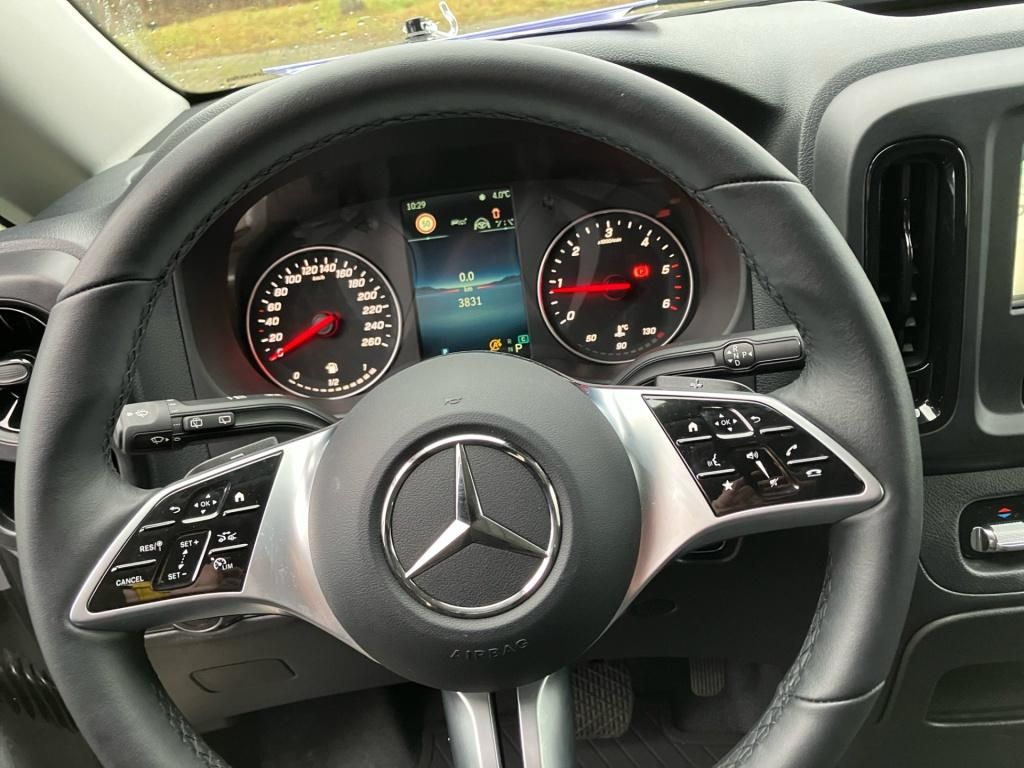 Fahrzeugabbildung Mercedes-Benz Vito 116 CDI Kasten *AHK*Navi*SpurW*SpurH*PDC*LM