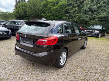 BMW 216 - 3