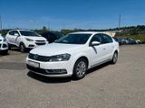 Volkswagen Passat Lim. Trendline BlueMotion - Volkswagen Passat: Trendline