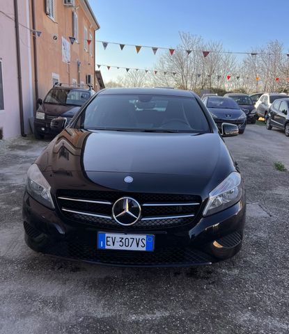 Mercedes-Benz Mercedes-benz A 180 A 180 CDI Premium