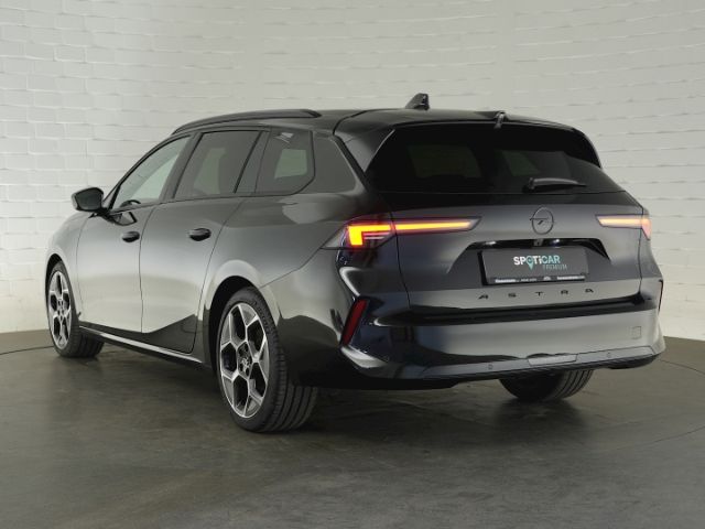 Astra L ST ULTIMATE AT+NAVI+360 GRAD KAMERA+SCHI