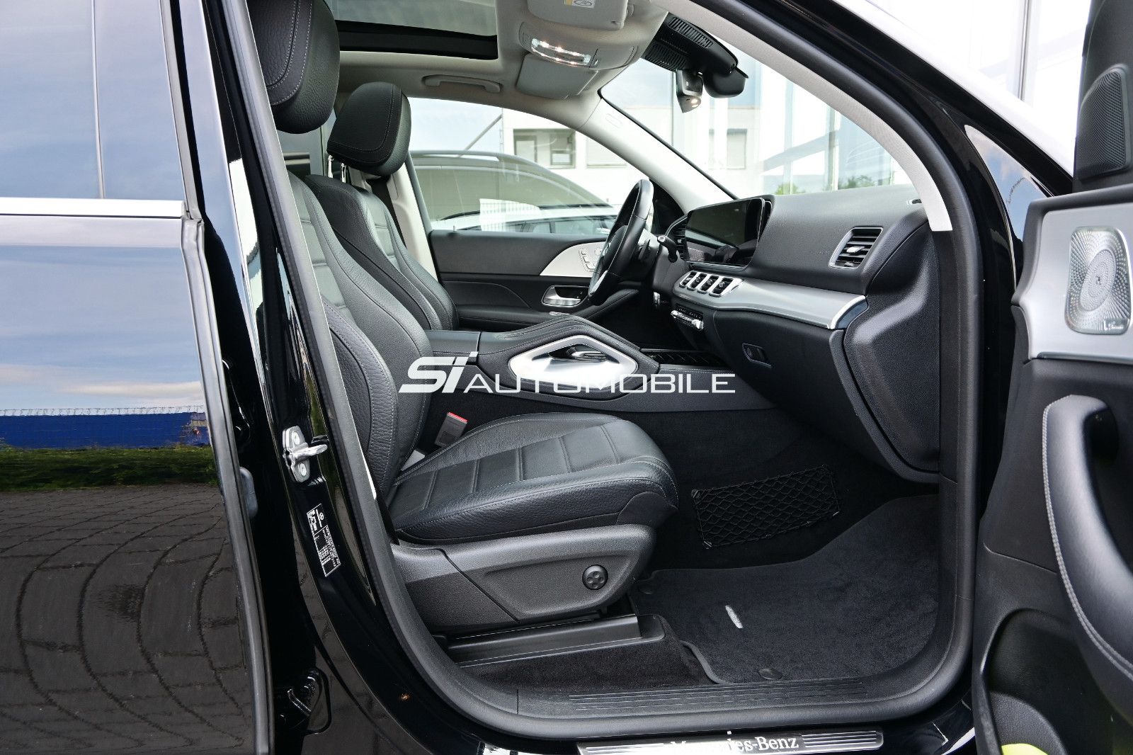 Fahrzeugabbildung Mercedes-Benz GLE 350 de 4M. °ACC°AHK°AIRMATIC°BURMESTER°360°