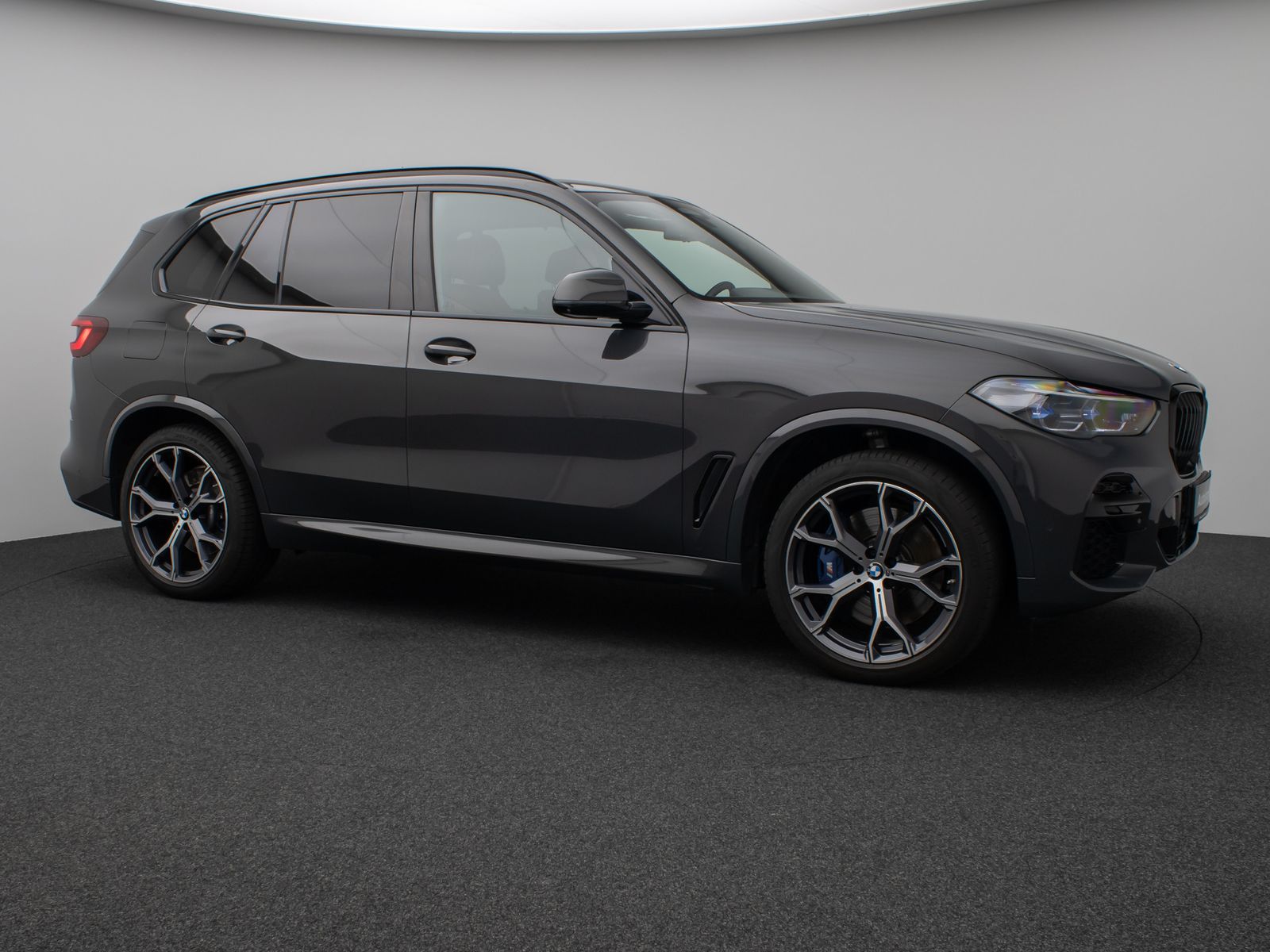 Fahrzeugabbildung BMW X5 xD40d M Sport 360°Panorama Laser HUD B&W AHK