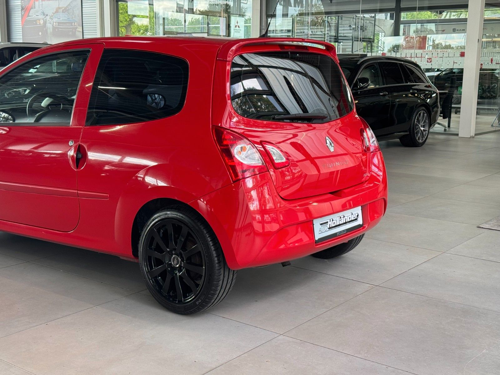 Fahrzeugabbildung Renault Twingo 1.2 Expression "Klima DAB 16"LM Tempomat"