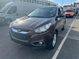 Hyundai Tucson ix35 CRDi 4WD 2.0 Automatik - Hyundai TUCSON in Bonn