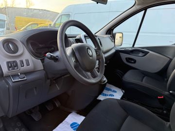 Renault Trafic - 7