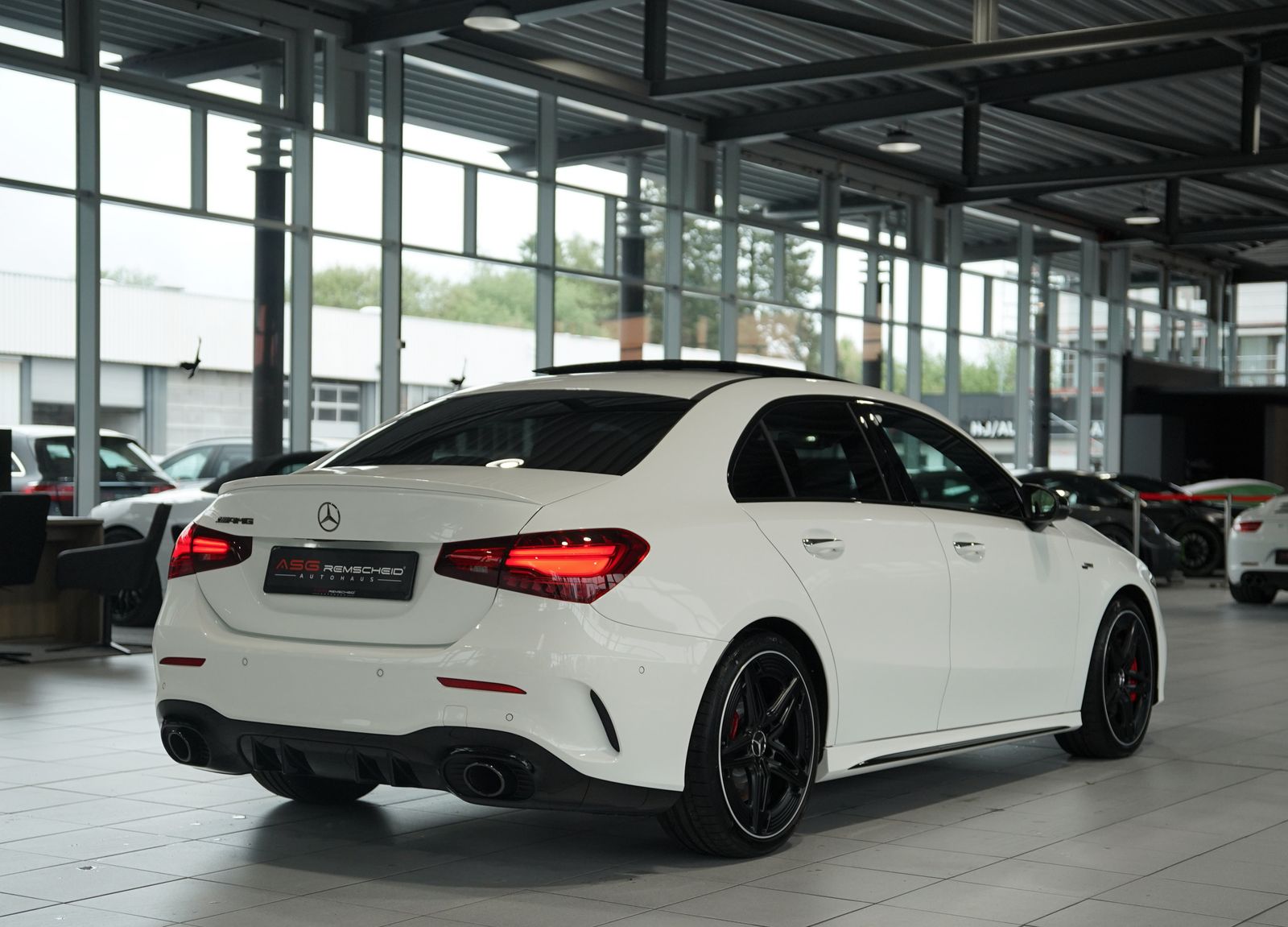 Mercedes Benz A 35 Amg
