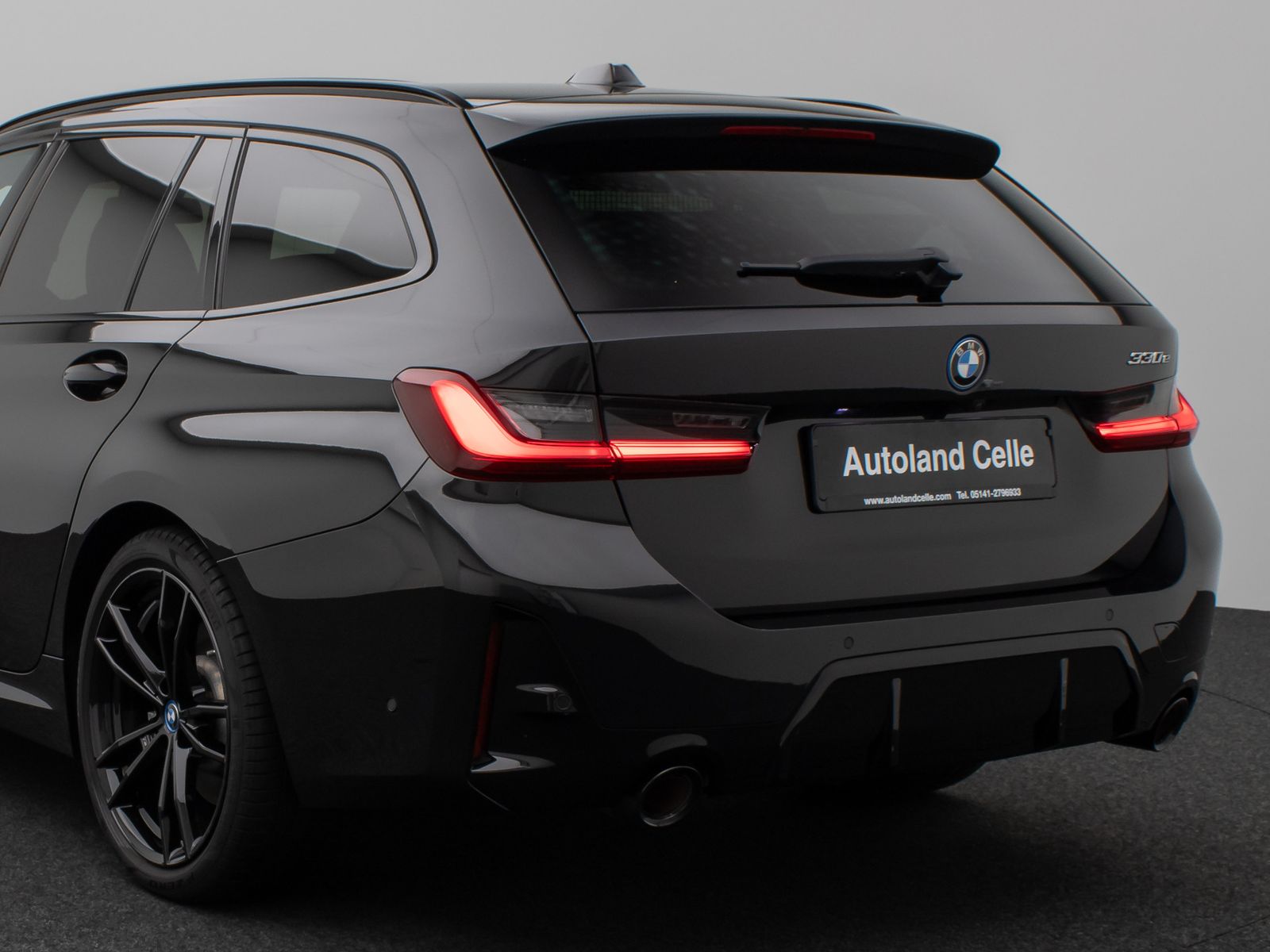 Fahrzeugabbildung BMW 330e M Sport Kamera DAB H/K CockPit+ Stop&Go 19"